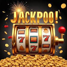 အွန်လိုင်း ကတ်ဂိမ်း Poker cards ဖျာကာ ကစားနေသောမြင်ကွင်း